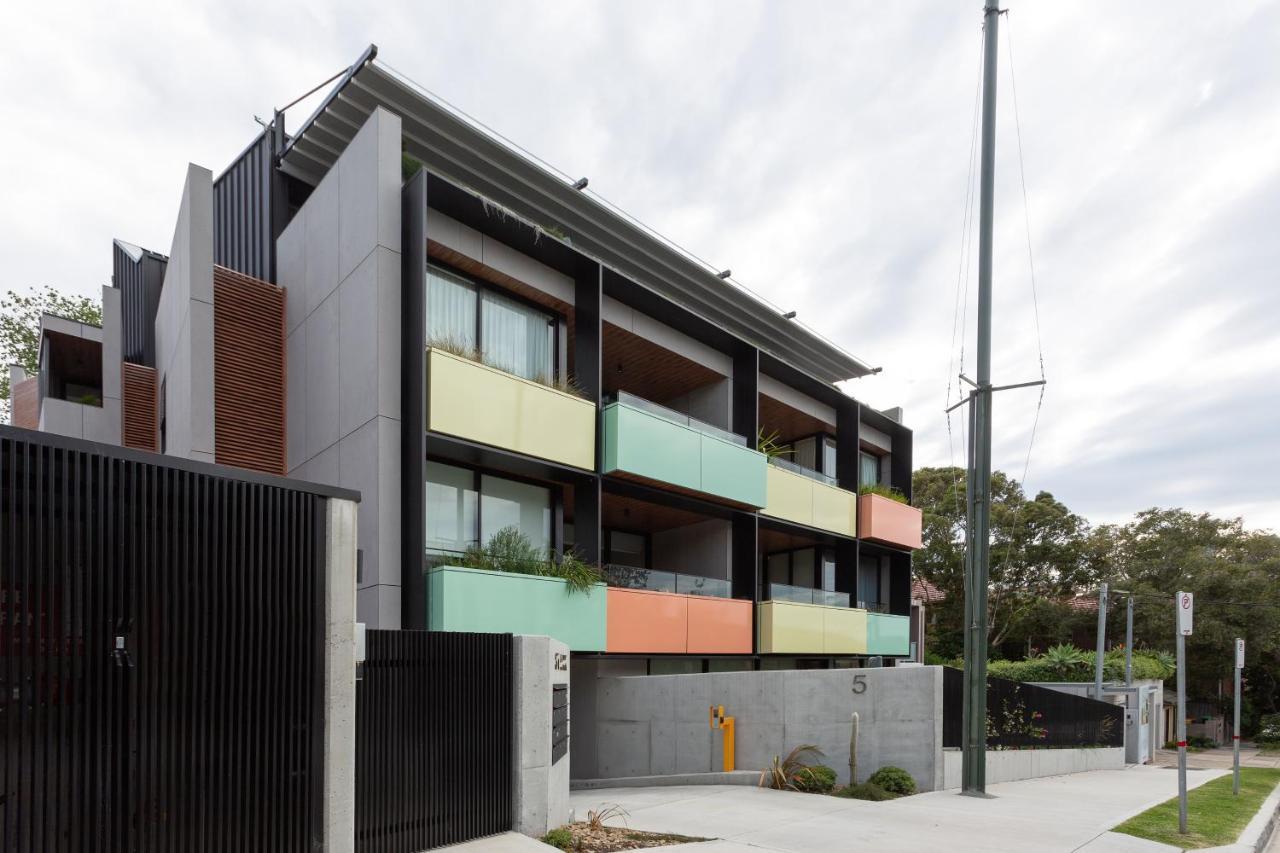 Stylish 2-Bed Apartment With Bbq Patio Near Beach Sydney Exterior foto